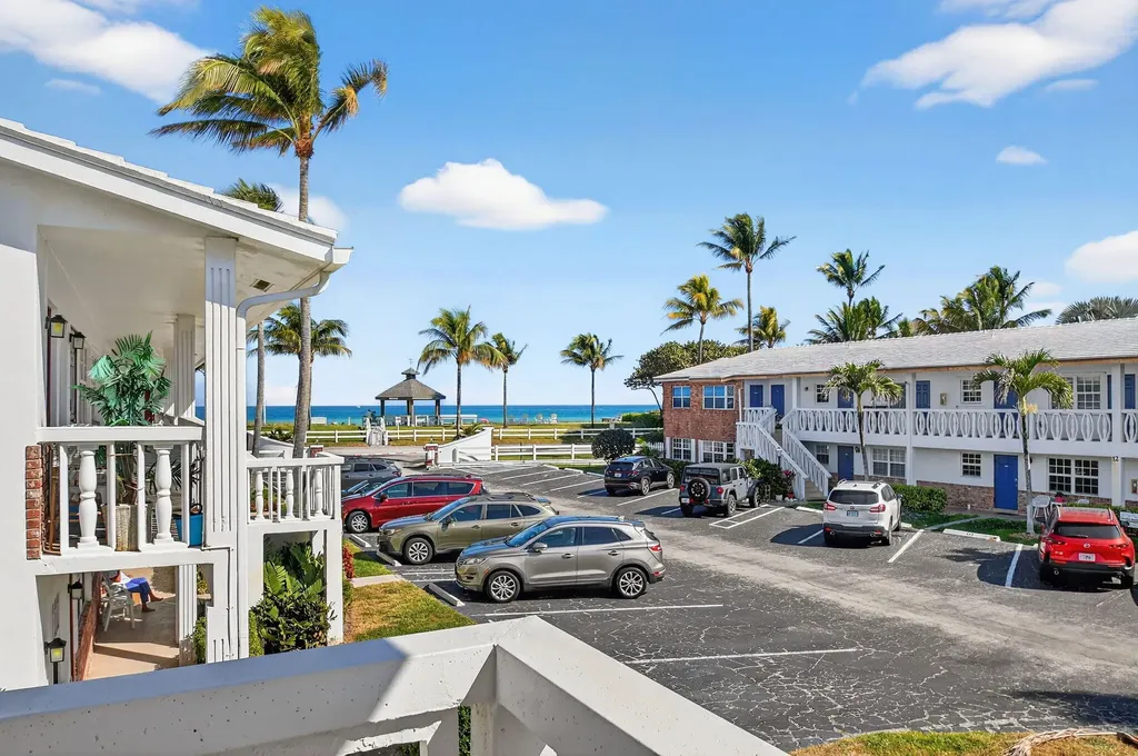 5505 N Ocean Boulevard Ocean Ridge FL 33435