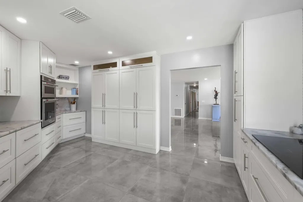 6797 Bayshore Drive Lake Worth FL 33462