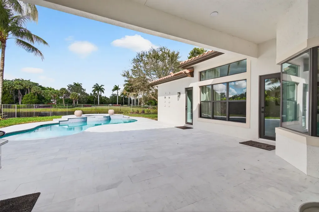 8769 Sydney Harbor Circle Delray Beach FL 33446