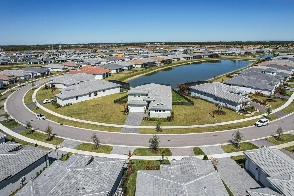 8538 SW Cantante Way Port St Lucie FL 34987