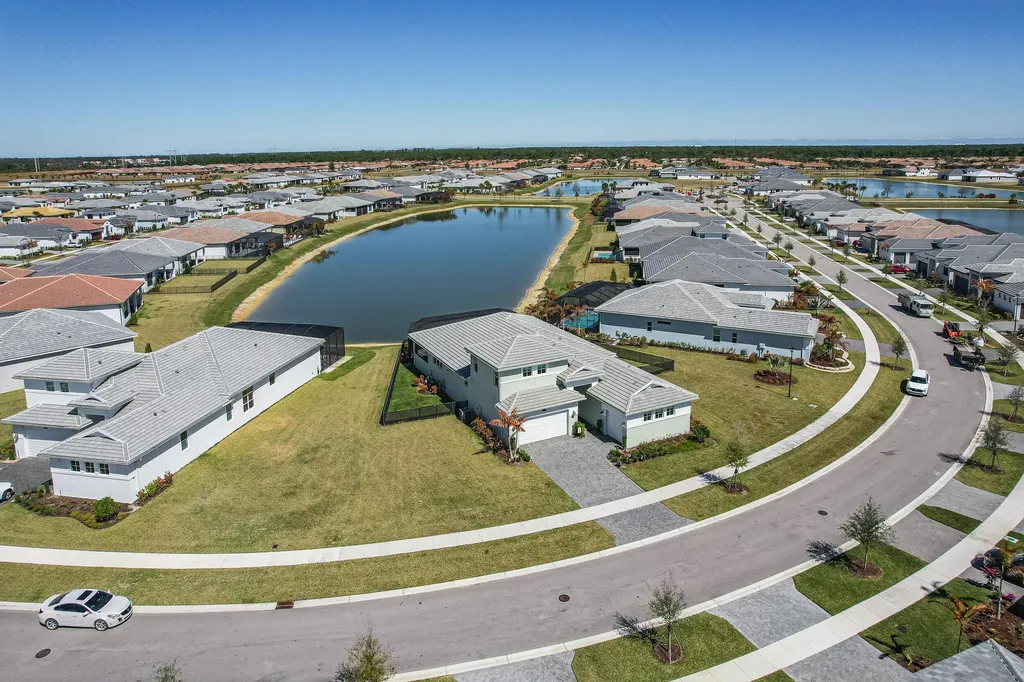 8538 SW Cantante Way Port St Lucie FL 34987