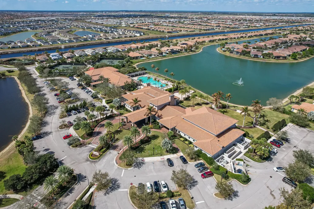 8538 SW Cantante Way Port St Lucie FL 34987