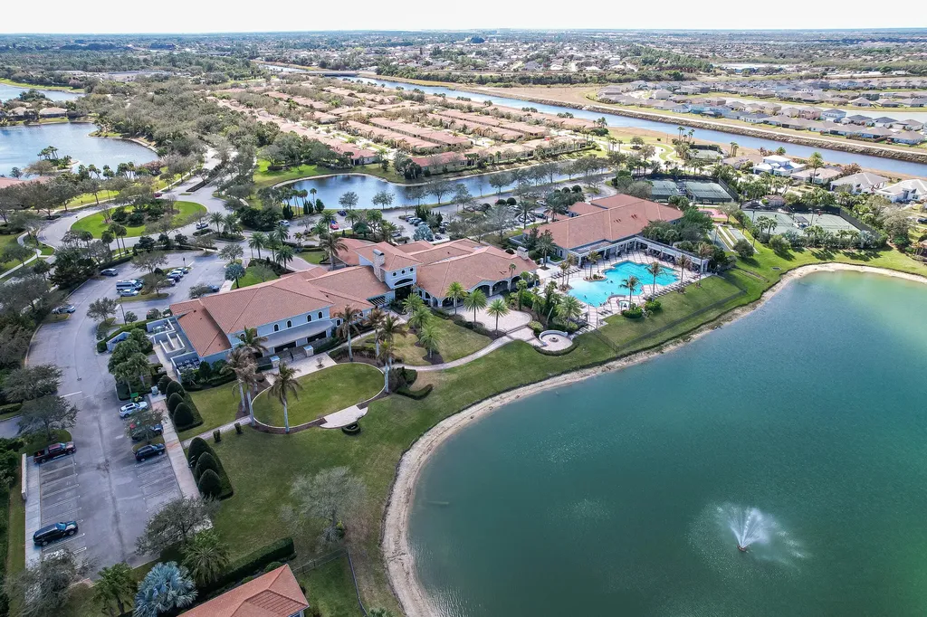 8538 SW Cantante Way Port St Lucie FL 34987