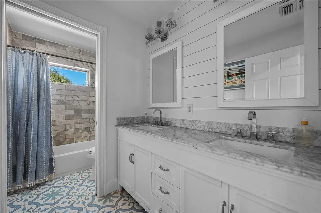 429 Oriole Circle Jupiter FL 33458