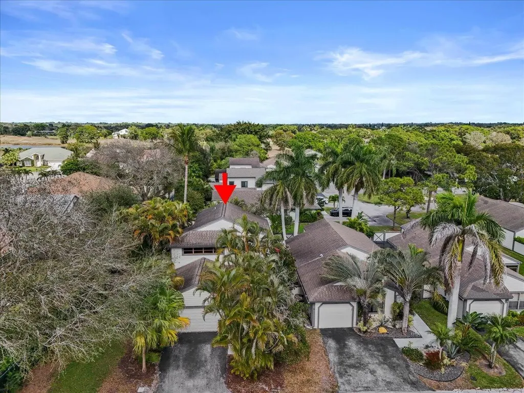 2537 Bedford Mews Drive Wellington FL 33414