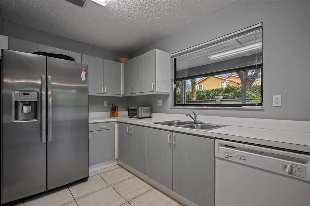 2537 Bedford Mews Drive Wellington FL 33414
