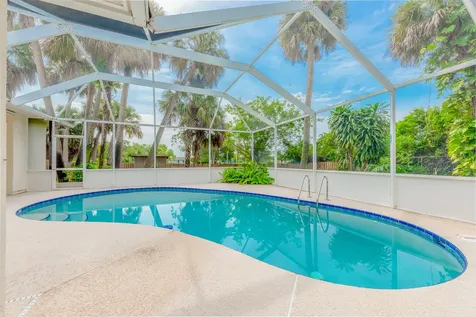 612 SE 6th Street Stuart FL 34994