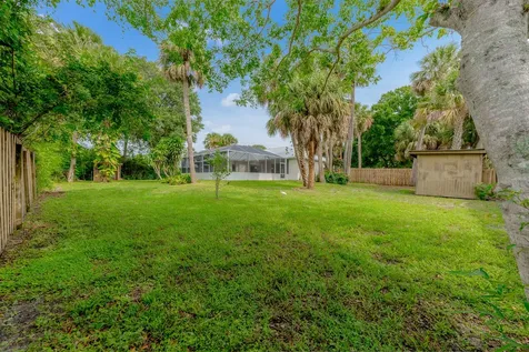 612 SE 6th Street Stuart FL 34994