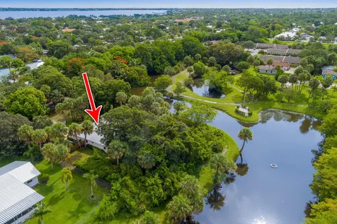 612 SE 6th Street Stuart FL 34994