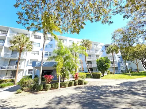 470 Executive Center Drive West Palm Beach FL 33401