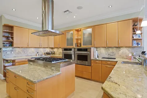 7355 Mandarin Drive Boca Raton FL 33433