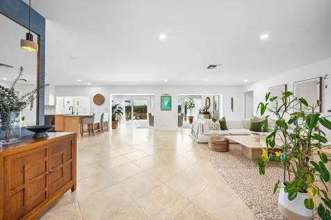 351 Colony Key Circle Atlantis FL 33462