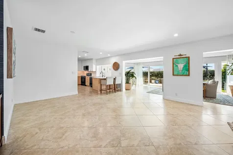 351 Colony Key Circle Atlantis FL 33462