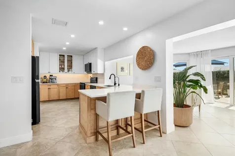 351 Colony Key Circle Atlantis FL 33462