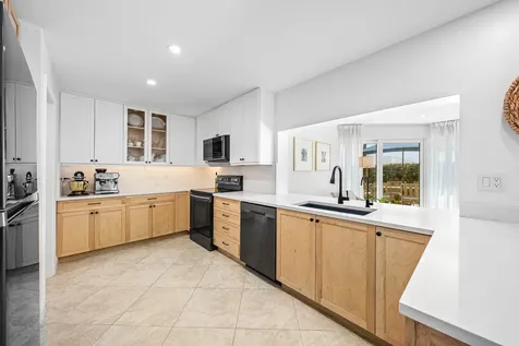 351 Colony Key Circle Atlantis FL 33462