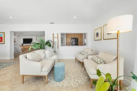 351 Colony Key Circle Atlantis FL 33462