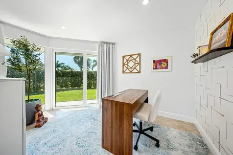 351 Colony Key Circle Atlantis FL 33462