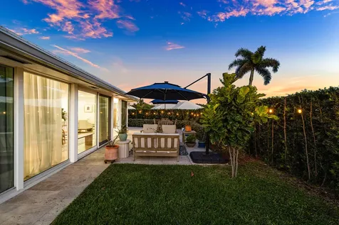 351 Colony Key Circle Atlantis FL 33462