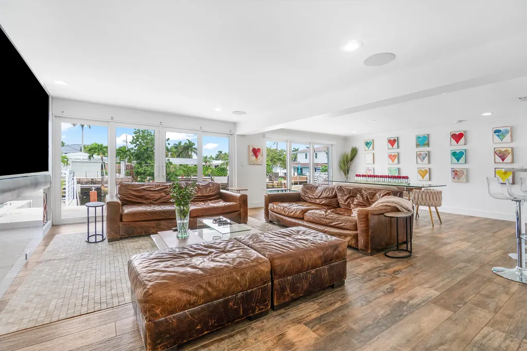 711 NE 69th Street Boca Raton FL 33487