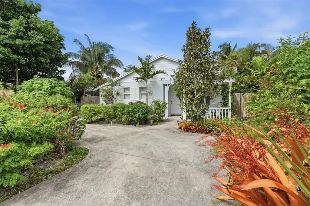 530 NE 3rd Avenue Delray Beach FL 33444