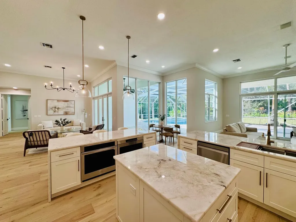 8667 SE Antigua Way Jupiter FL 33458
