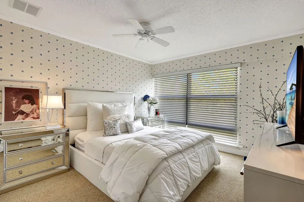 6890 Willow Wood Drive Boca Raton FL 33434