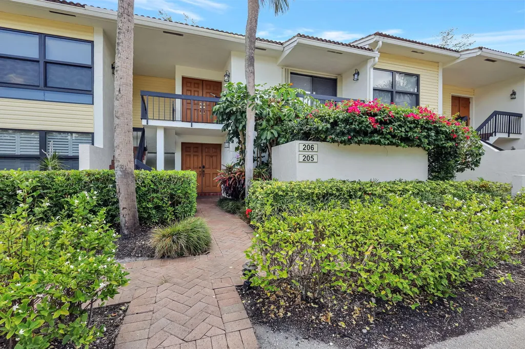 6890 Willow Wood Drive Boca Raton FL 33434