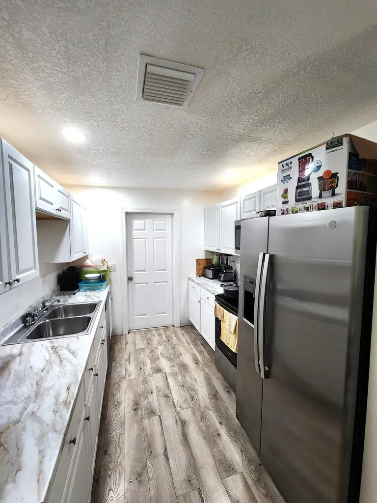 204 N 17th N Street Fort Pierce FL 34950