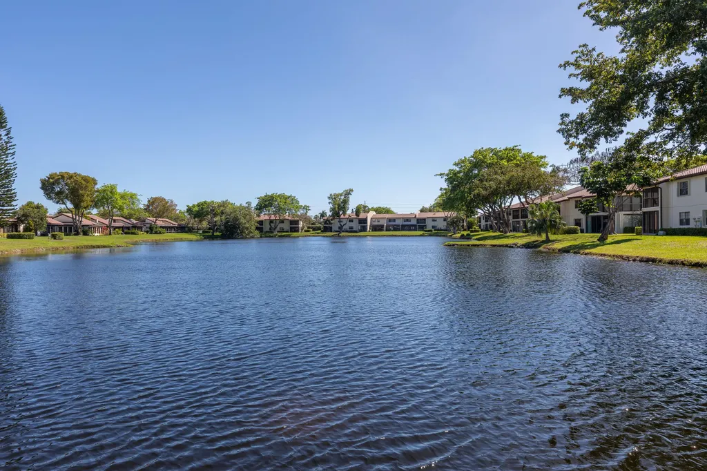 21851 Arriba Real Boca Raton FL 33433