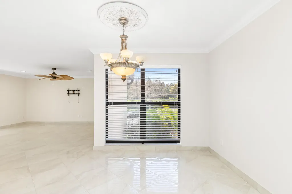 21851 Arriba Real Boca Raton FL 33433