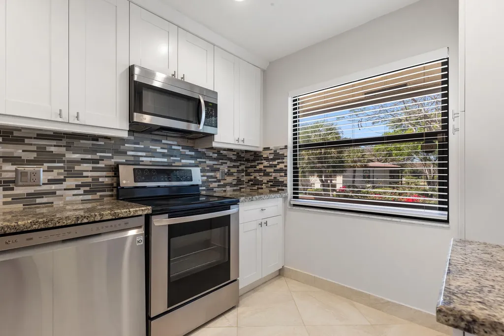 21851 Arriba Real Boca Raton FL 33433