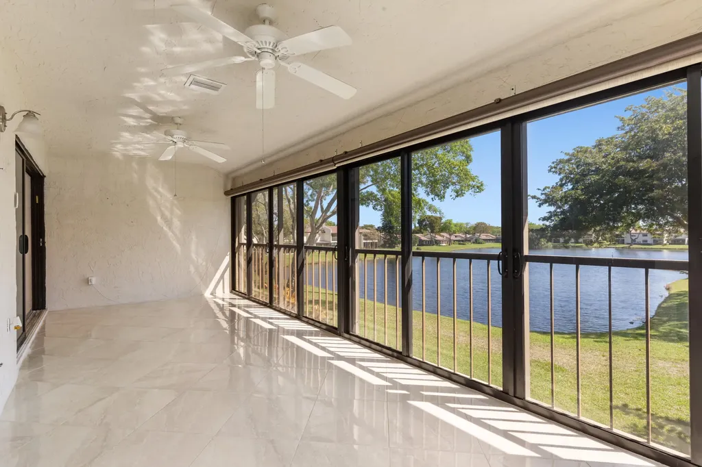21851 Arriba Real Boca Raton FL 33433