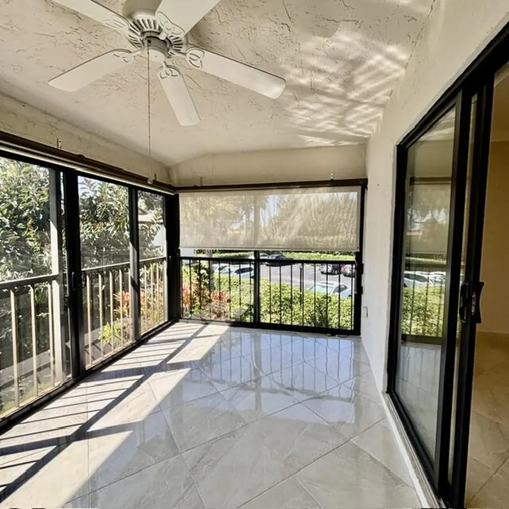 21851 Arriba Real Boca Raton FL 33433