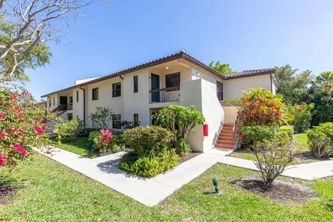 21851 Arriba Real Boca Raton FL 33433