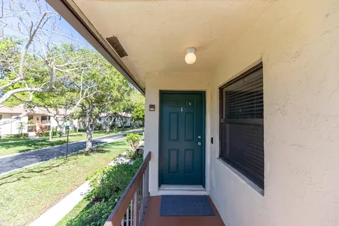 21851 Arriba Real Boca Raton FL 33433