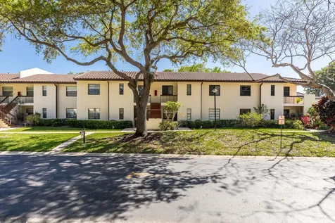 21851 Arriba Real Boca Raton FL 33433