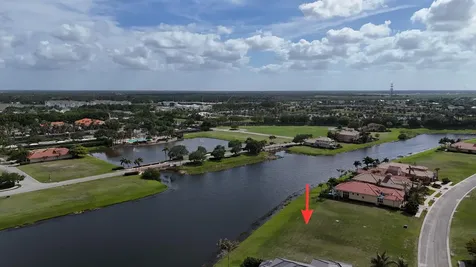 140 SE Bella Strano Port St Lucie FL 34984
