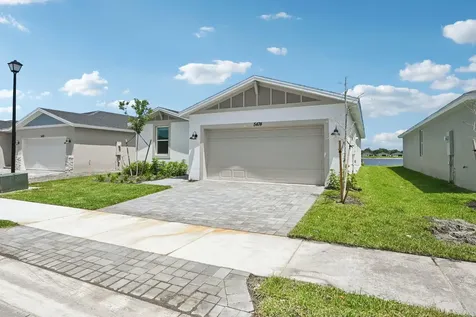 5474 Hampton Park Circle Vero Beach FL 32966