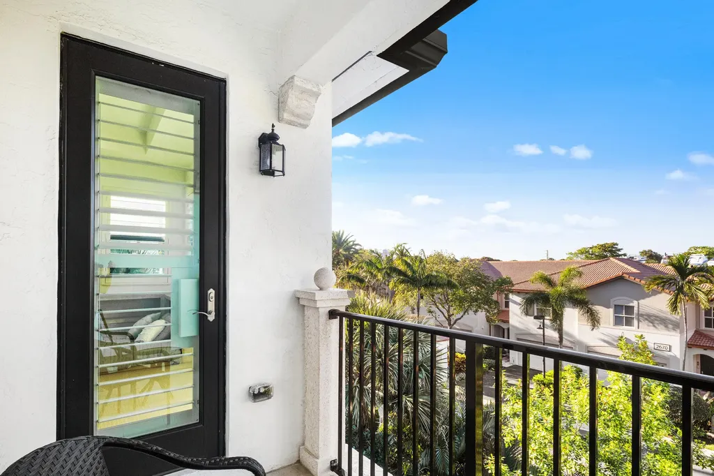 613 Windward Circle N Boynton Beach FL 33435