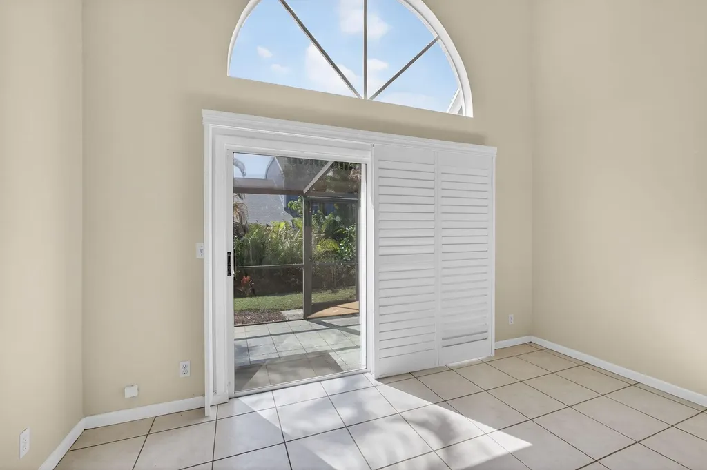 512 Ocean Dunes Circle Jupiter FL 33477