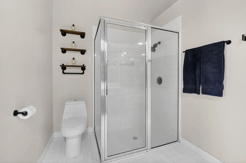 8298 Via Di Veneto Boca Raton FL 33496