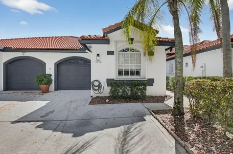 8298 Via Di Veneto Boca Raton FL 33496
