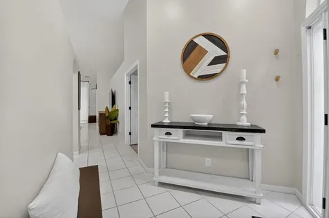 8298 Via Di Veneto Boca Raton FL 33496