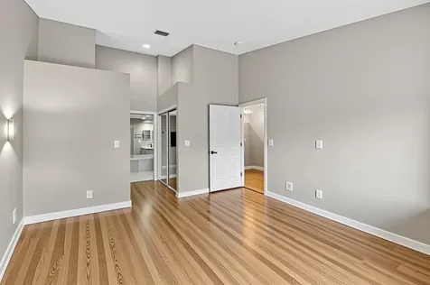 8298 Via Di Veneto Boca Raton FL 33496