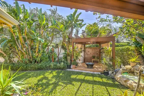 1191 Emerald Drive Singer Island FL 33404