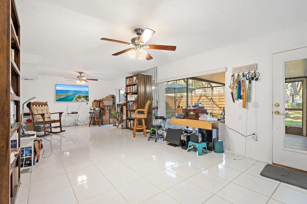 1213 12th Terrace Palm Beach Gardens FL 33418