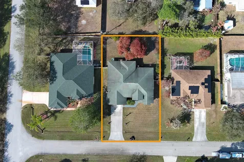 2417 SE Dogwood Avenue Port St Lucie FL 34952