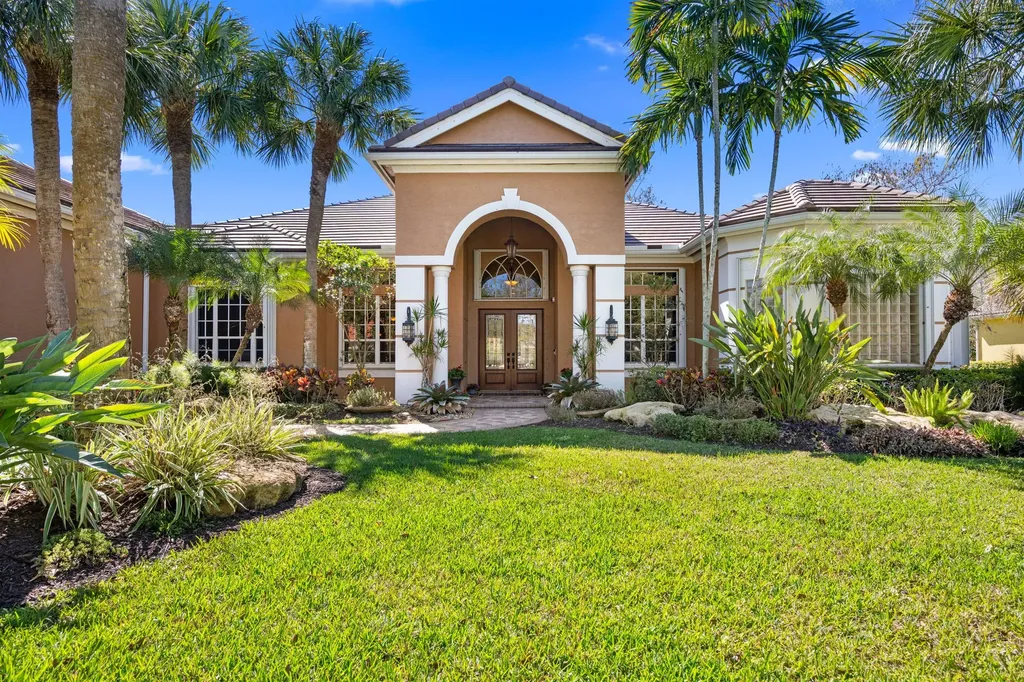 17104 Gulf Pine Circle Wellington FL 33414