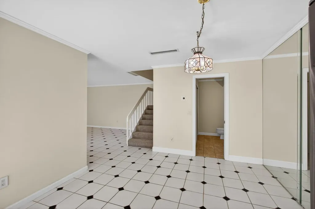825 Center Street Jupiter FL 33458