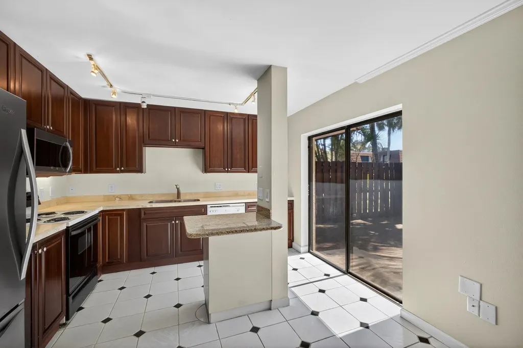 825 Center Street Jupiter FL 33458